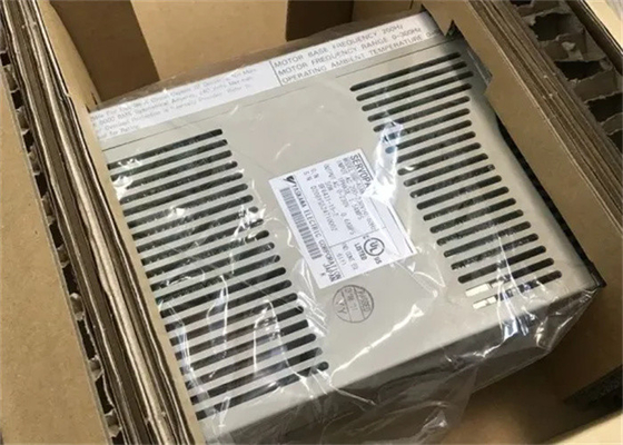 SGD-A5AN ヤスカワ 230V AC サーボドライブ オリジナルボックスで新品