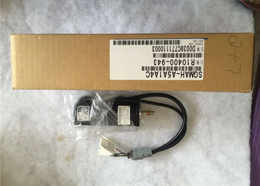 Yaskawa NEW ORIGINALS 3000RPM   AC SERVO MOTOR  0.159 Nm  SGMAH-A5A1A4C