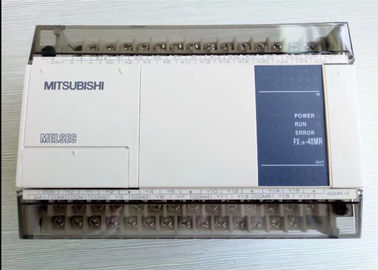 12-24 V DC FX1N-40MR-DS三菱PLCのプログラム可能な論理のコントローラーは出力を10ポイント統合しました