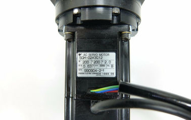 産業サーボ モーターYASKAWA SGM-02A3G12 200W ACサーボ モーター日本製