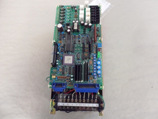YASKAWAの電気CACR-SR15SZ1SDY214サーボ機構SERVOPACK 200-230VAC