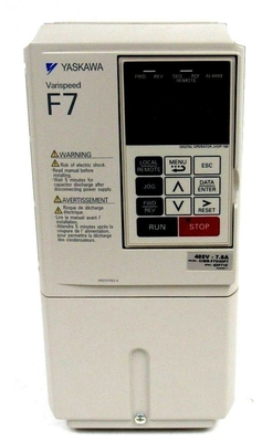 YASKAWA CIMR-F7U43P71Fドライブ380-480VAC 5HP 7.6AMP 3PHASE産業サーボ ドライブ