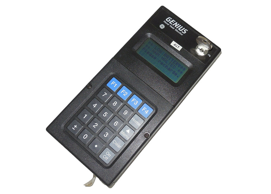 GE Fanuc IC660HHM501の手持ち型のモニター、230V ACへの天才入力/出力115