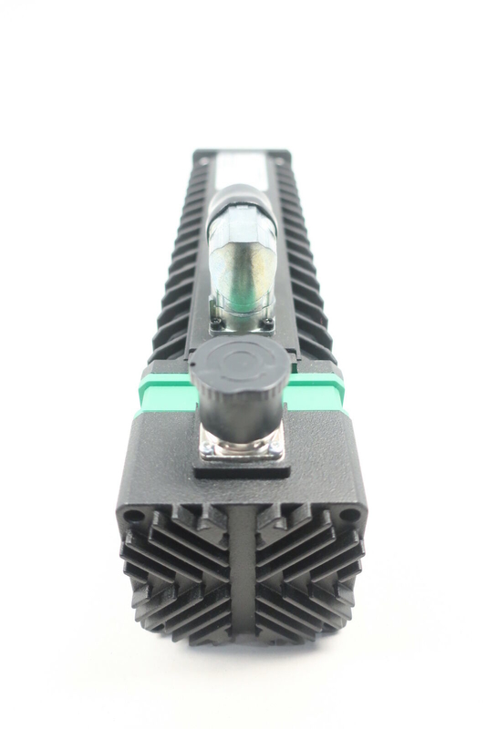 75UMD301CACAA EMERSON サーボモーター ユニモーター UM 3000 RPM 75MM 6ポール