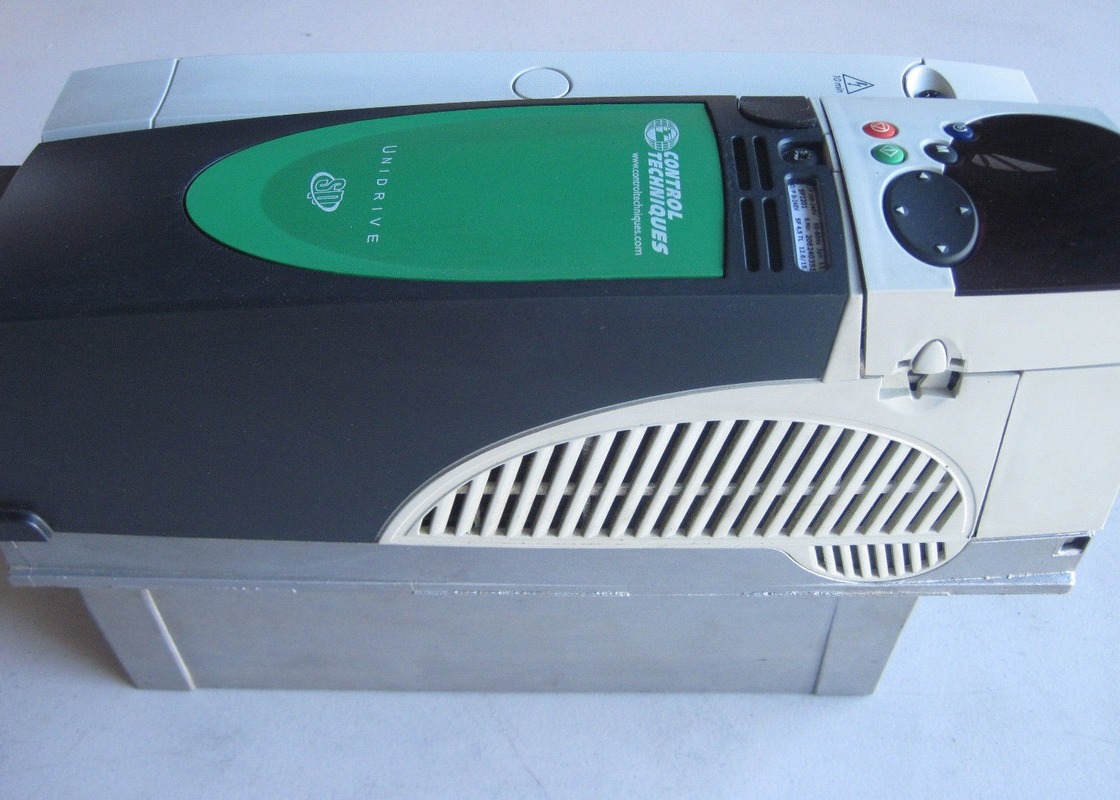 エマーソンSP4401のHP可変的な頻度ドライブ制御技法のUnidrive SP 66 Lbs 50の37のKW