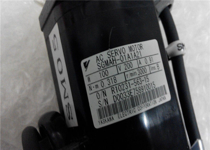産業YASKAWAのサーボ モーター100W 0.91A 0.318N.m日本SGMAH-01A1A21