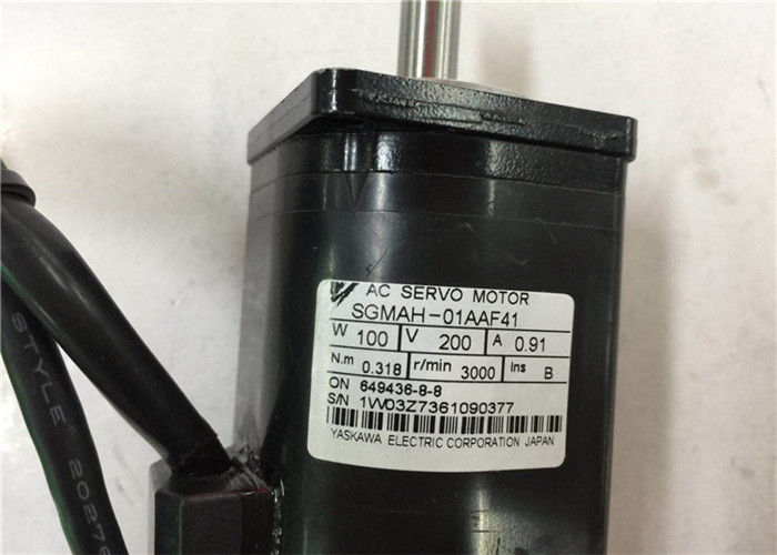 産業サーボ モーターYaskawa電気100w ACサーボ モーター200v 3000RPM SGMAH-01AAF41