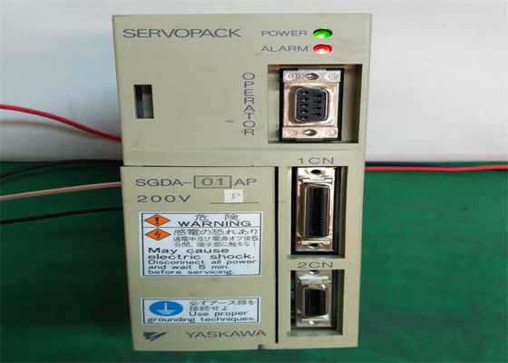 Industrial Servo Drives Yaskawa SGDA-01APP AC SERVO AMPLIFIER 200-230V 2.5/0.89A 50/60HZ NEW
