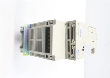 0.75kW Electric Yaskawa  Driver Servo Motor 3 Output PH SGDB10ADP