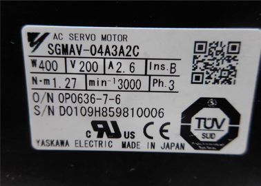 400W 200V AC Industrial Servo Motor NIB 20 BIT 11.24 Lb - In Yaskawa SGMAV-04A3A2C