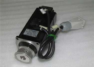 YASKAWA Electric 100W AC SERVO MOTOR Industrial Servo Motor 3000RMP SGMAH-02AAA4B