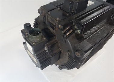 Industrial Servo Motor Yaskawa Electric 4500 W 1500 RPM SERVO MOTOR SGMDH-45A2B-YR14