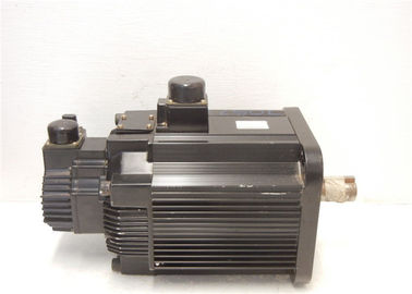 Yaskawa 	Industrial Electric SGMGH AC Servo Motor 4400W 1500RPM 200V SGMGH-44A2A-YR14