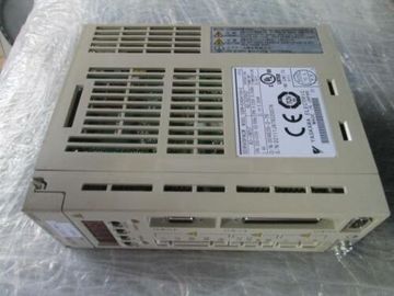 Industrial Servo Drives YASKAWA 1Phase 0.2KW 50/60hz SERVOPACK SGDM-02ADAY769-E