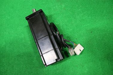 New InsB Yaskawa 400W Ac Servo Motor Industrial Servo Motor  200V SGM-04A3NT21