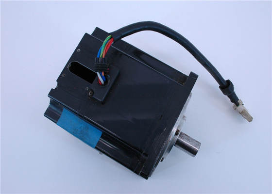 Industrial Yaskawa 200V 7.5A  AC Servo Motor SGMP-15AW12SP Made in Japan  3000RMP