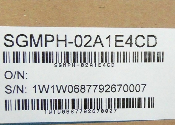 YASKAWA SGMPH-02A1E4CD  SIGMA-II CUBE TYPE 0.2 KW 230VAC 16-BIT ABSOLUTE SGMPH STRAIGHT KEY 24 V BRAKE HYPERT ACONNECTOR