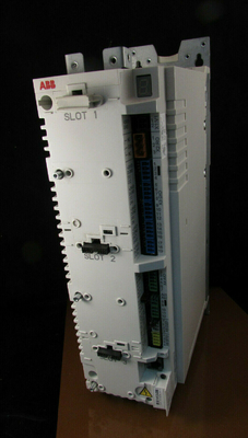 ACSM1-04AS-012A-4新しい原物、動作制御の頻度コンバーターULの開いたタイプBフレーム5.5 KW 12 AMP 3段階380-480 V