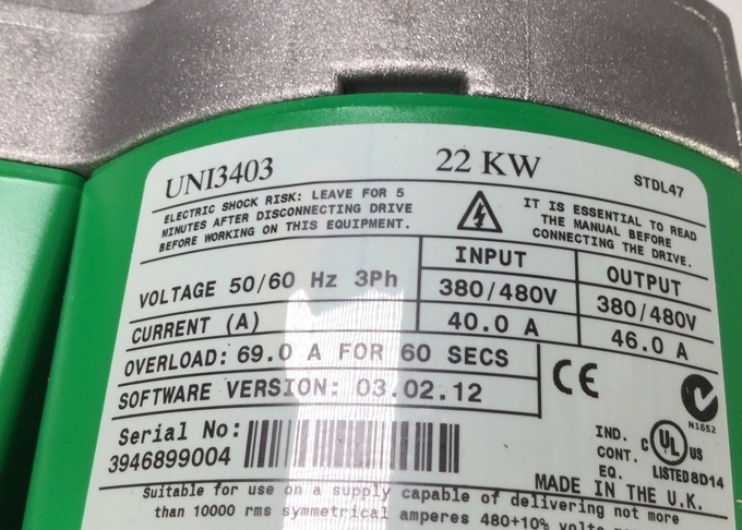私達のオンライン即刻の引用の特徴を使用しているかどうか、UNI3403ドライブ46AMP 3PHASE 30HP 380-480VAC 22KW UNIDRIVE 0